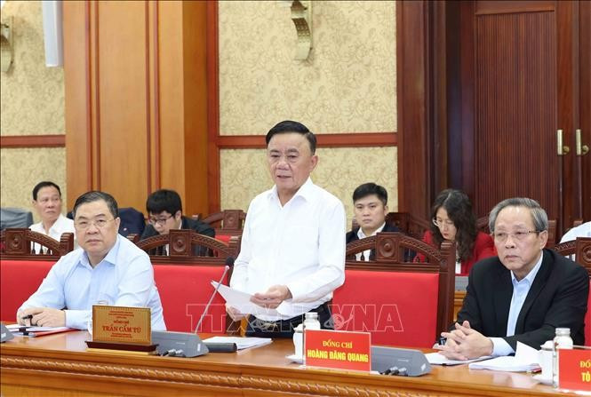 Politburo member and permanent member of the Party Central Committee’s Secretariat Tran Cam Tu speaks at the event in Hanoi on December 19 (Photo: VNA)