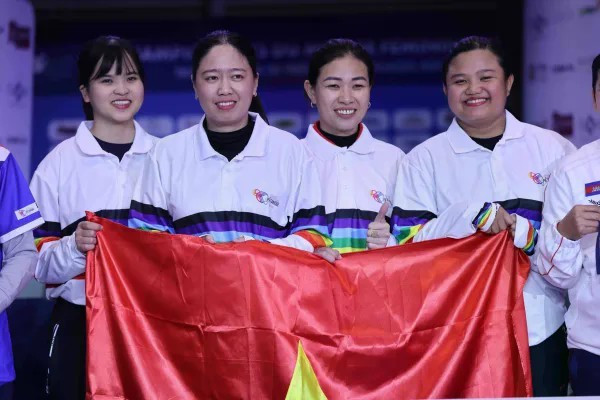 Members of the Vietnamese women's petanque team. (Photo: FFPJP)