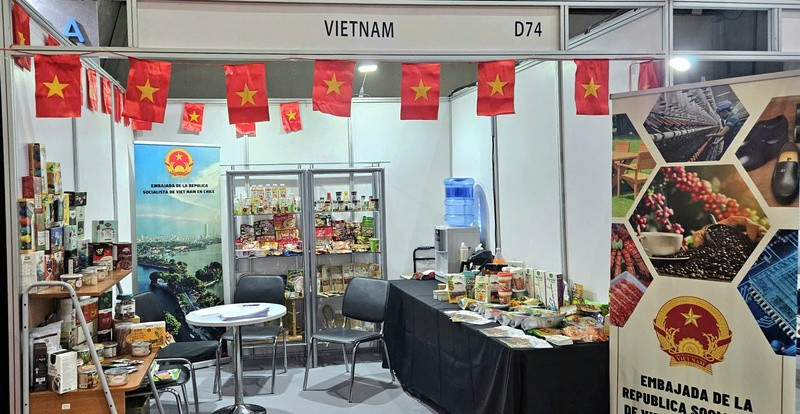 One of nearly 50 Vietnamese enterprises participate in the “Espacio Food & Service 2025” held in Santiago de Chile. (Photo: The Courtesy of Vietnam Trade Office in Chile)