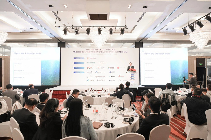 An overview of the 8th Vietnam Onshore Offshore Wind and Energy Storage Summit (Photo: VNA)