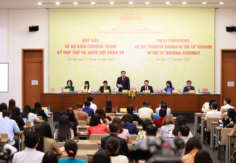 At the press conference (Photo: quochoi,vn)