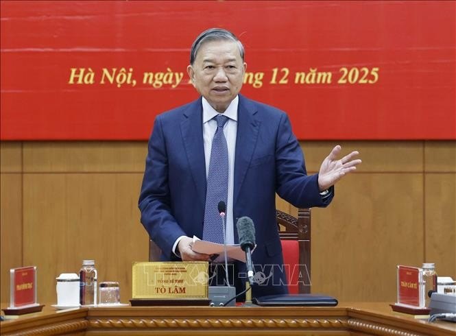 Party General Secretary To Lam, head of the Central Steering Committee for Prevention and Control of Corruption, Wastefulness, and Negative Phenomena, speaks at the event (Photo: VNA)