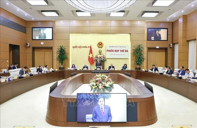 The third session of the National Election Council on November 10 (Photo: VNA)