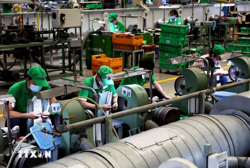 The labour force aged 15 and over grew to 53.3 million in Q3, up 254,500 from Q2 and 583,600 from a year earlier. (Illustrative photo: VNA)