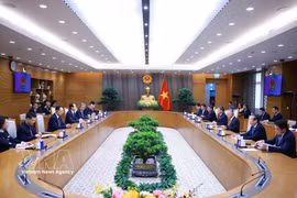 Prime Minister Le Minh Hung receives Chinese Ambassador to Vietnam He Wei in Hanoi on May 12. Photo: VNA