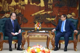 Prime Minister Pham Minh Chinh receives Russian Ambassador to Vietnam Gennady Bezdetko in Hanoi on April 1, 2026. Photo: VNA