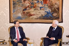 National Assembly Chairman Tran Thanh Man met with Italian President Sergio Mattarella at the Presidential Palace in Rome on the afternoon of April 14 (local time). Photo: VNA