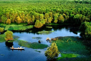 An Giang works to build tourism trademark