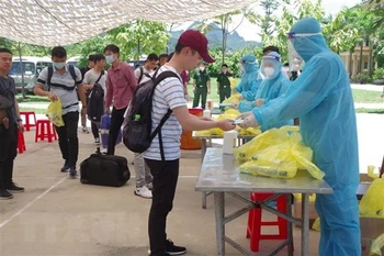 Four COVID-19 patients discharged from hospital