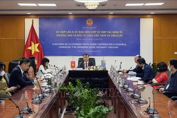 Vietnam, Uruguay look to expand economic cooperation