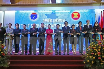  ASEAN senior health officials gather in Lam Dong province