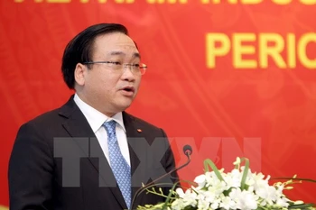 South Africa seeks sci-tech links with Vietnam