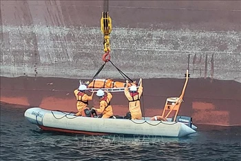 Philippine crew member in distress brought ashore safely