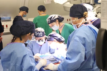 Orbis International provides eye care training for health workers in Can Tho