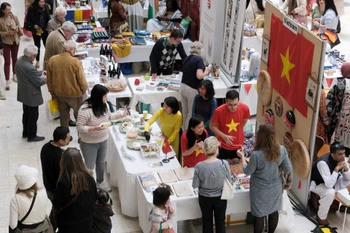 Vietnamese booth at the fair. (Photo: VNA)