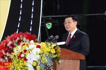 NA Chairman attends ceremony marking 20th anniversary of Dak Nong's re-establishment