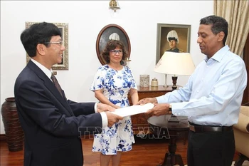 Seychelles treasures ties with Vietnam: President Faure