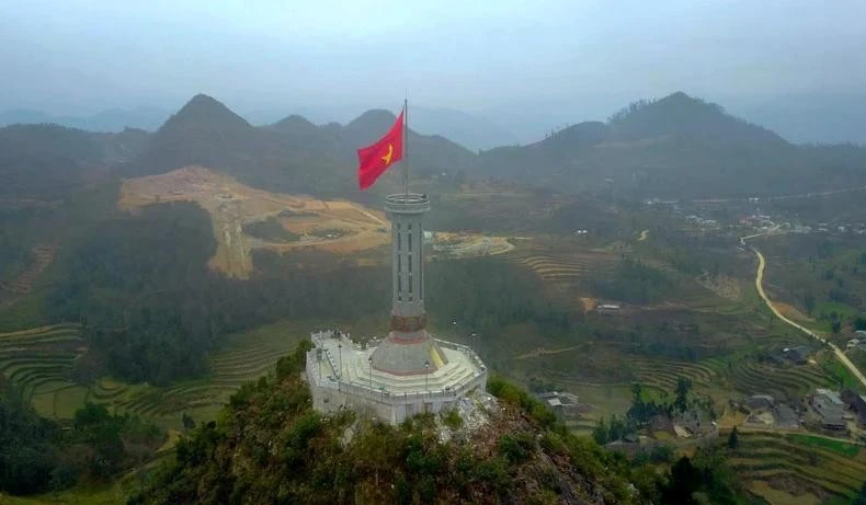 The Lung Cu Flag Tower, one of Vietnam’s most iconic northern landmarks (Photo: VNA)