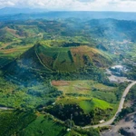 Weekly highlights: Dak Nong receives UNESCO global geopark title for second time