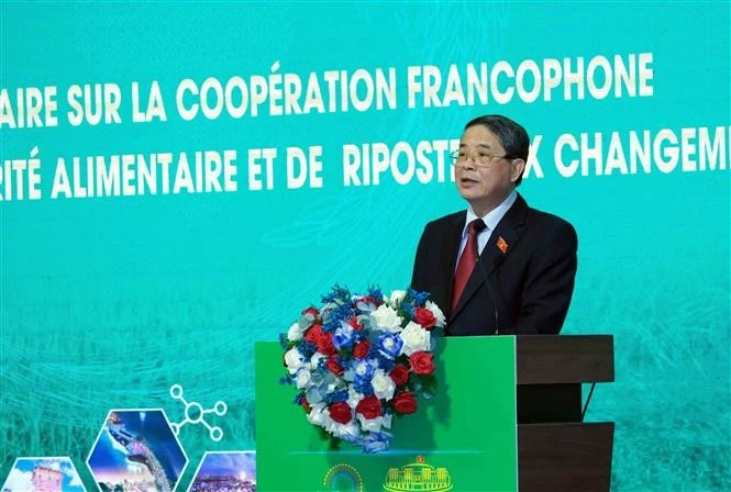 NA Vice Chairman Nguyen Duc Hai delivers a close speech at the Francophone Parliamentary Forum on sustainable agriculture, food security, and climate change adaptation in Can Tho on January 21. (Photo: VNA)