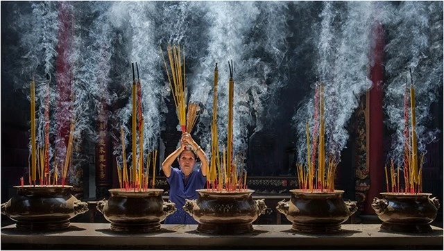 "Ho Chi Minh City" by David Poey Cher Tay (Singapore) is one of the selected photos on display at a previous exhibition of "Vietnam Through the Lens of International Photographers".