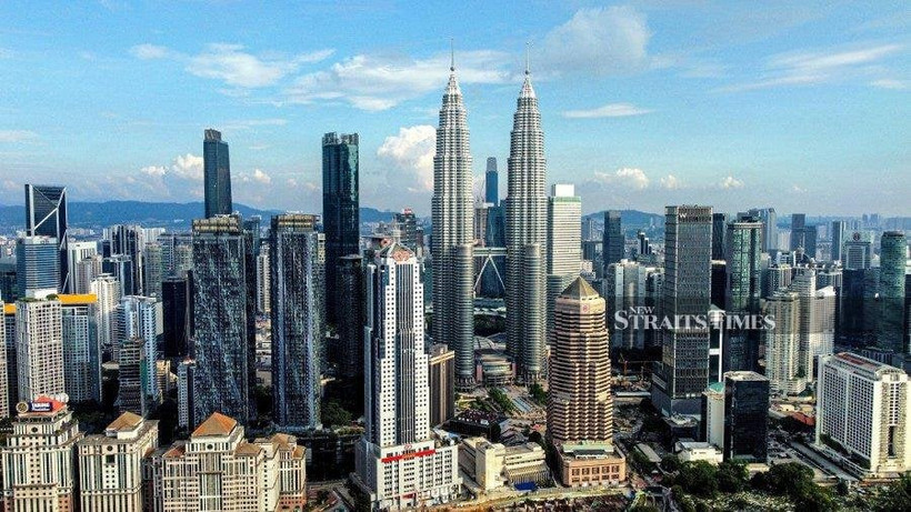 Malaysia’s trade eased slightly by 1.9 per cent year-on-year to 247.07 billion MYR in August 2025 amid shifting global trade conditions. (Photo: nst.com.my) 