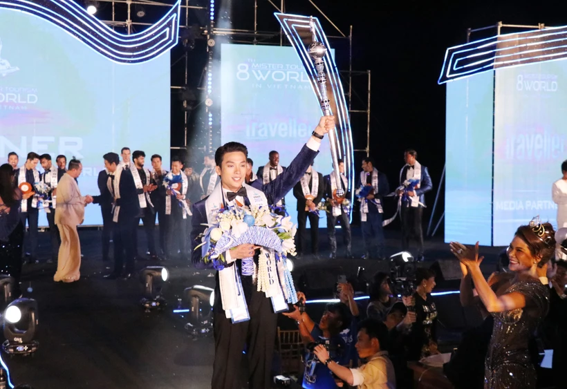 Vietnamese model Nguyen Huu Hung crowned Mister Tourism World 2025 (Photo: VNA)