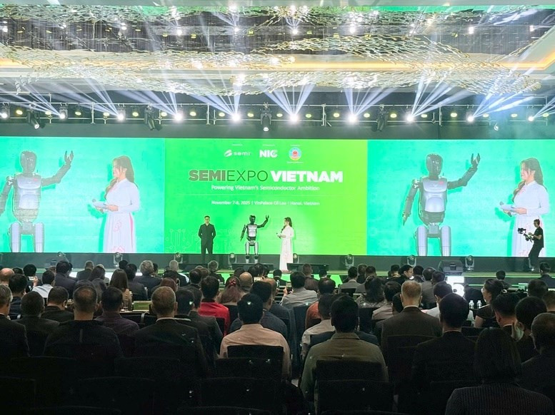 SemiExpo Vietnam 2025, themed “Powering Vietnam’s Semiconductor Ambition,” brings together around 5,000 delegates and feature 200 booths from major global technology corporations (Photo: VNA)