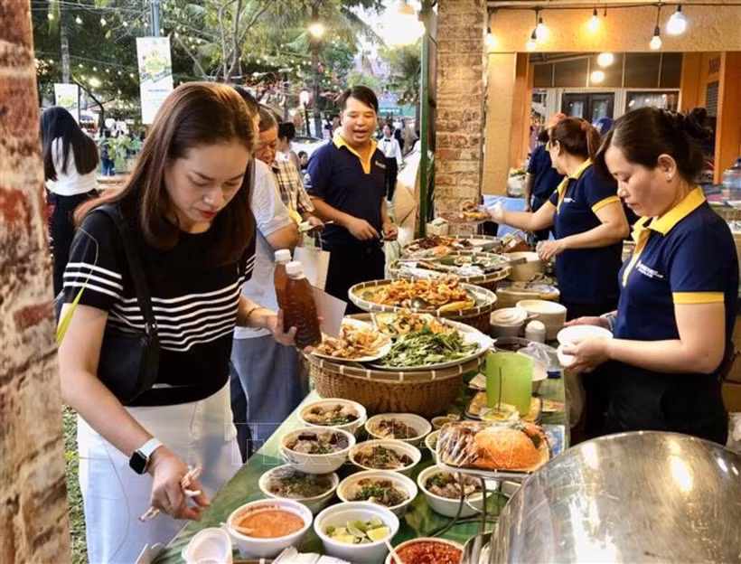 Over 600 dishes are introduced to foodies at the festival in HCM City. (Photo: VNA)