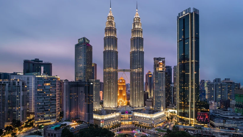 A view of Kuala Lumpur at night (Photo: techforgoodinstitute.org)