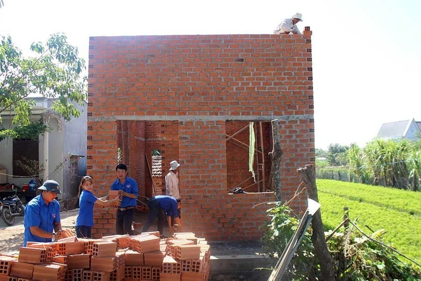 Gia Lai plans to support building, repair of more than 8,000 houses for poor families. (Photo: baogialai.com)