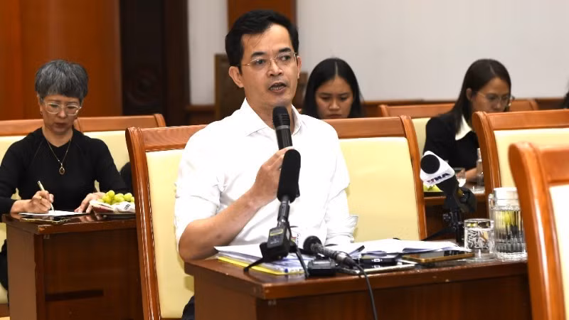 Truong Ba Tuan, deputy head of the Finance Ministry's Department of Management and Supervision of Tax, Fees and Charges Policies (Photo: VNA)