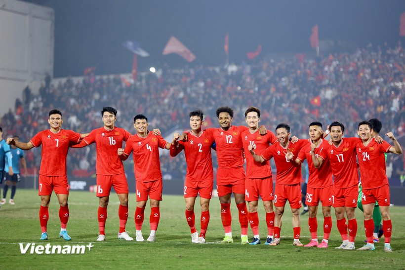 Vietnam's national team climbs three places in the latest FIFA rankings. (Photo: VNA)
