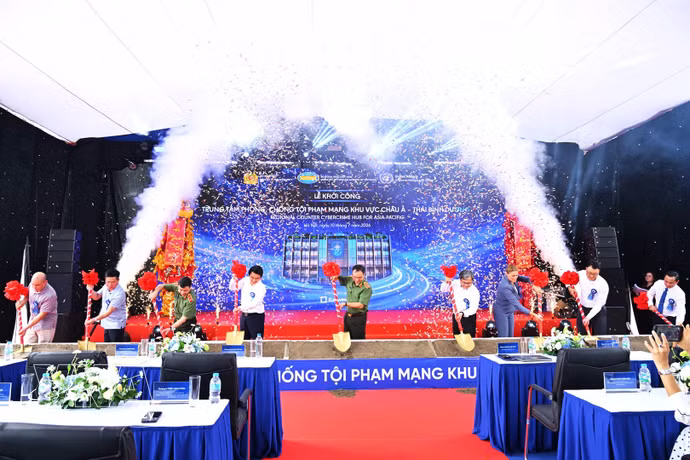 The groundbreaking ceremony of the headquarters of the Regional Counter Cybercrime Hub for Asia-Pacific at the Hoa Lac Hi-Tech Park in Hanoi on July 10, 2026. (Photo: VNA)