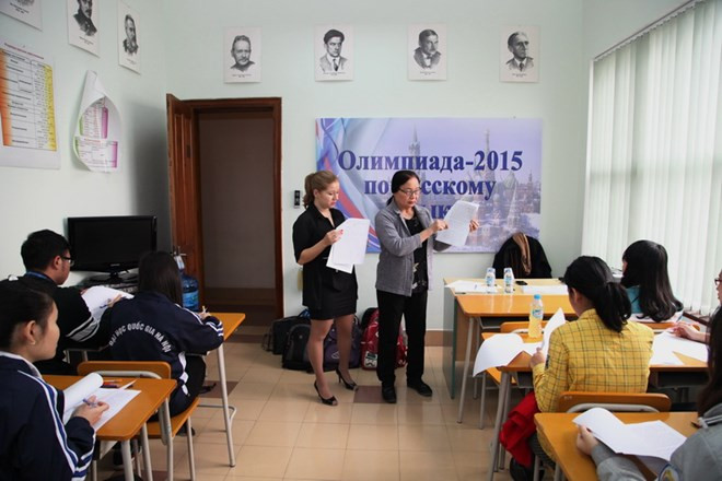 Russian centre director praised for fostering relations with Vietnam ảnh 1 Russian centre director praised for fostering relations with Vietnam ảnh 1