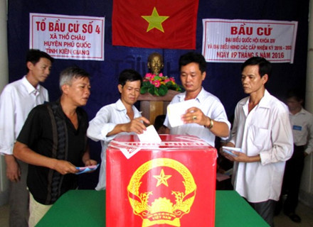 Kien Giang: Voters in Tho Chau island commune go to the poll ảnh 1