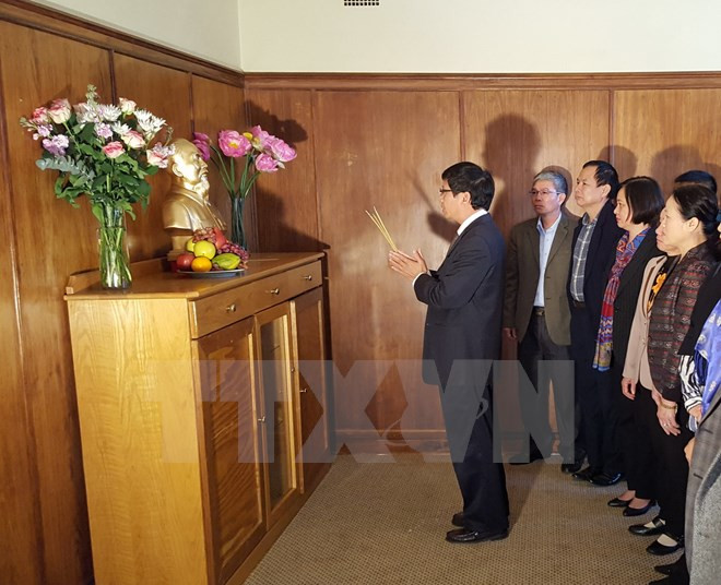 President Ho Chi Minh’s birthday marked abroad ảnh 1