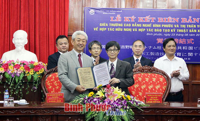 Japanese locality seeks partners in Binh Phuoc in wood making ảnh 1 Japanese locality seeks partners in Binh Phuoc in wood making ảnh 1