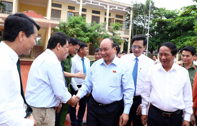 Prime Minister meets Hai Phong voters ảnh 1