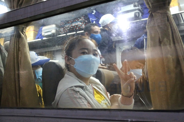 Free rides for workers and students going home for Tet ảnh 1 Free rides for workers and students going home for Tet ảnh 1