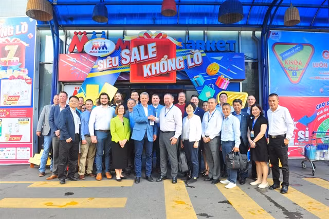 US state governor leads delegation to Vietnam to promote trade ảnh 1