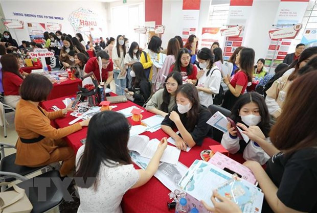 Education – an important pillar in Vietnam - US cooperation ảnh 1