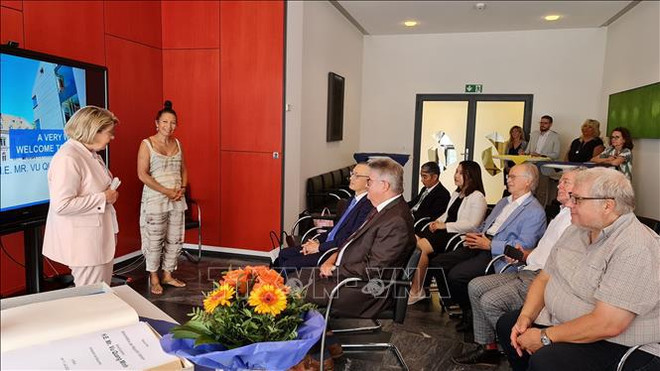 Ambassador seeks cooperation opportunities between Vietnamese, German localities ảnh 1 Ambassador seeks cooperation opportunities between Vietnamese, German localities ảnh 1