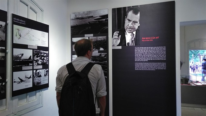 Exhibition reviews Dien Bien Phu in the Air campaign ảnh 1