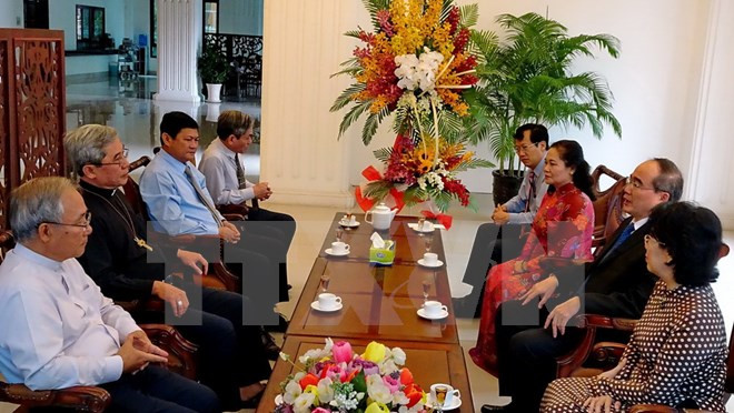 HCM City’s leaders visit Catholics ahead of Christmas ảnh 1 HCM City’s leaders visit Catholics ahead of Christmas ảnh 1