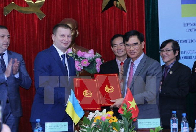 Dong Nai, Ukrainian locality to cooperate in developing IZs ảnh 1 Dong Nai, Ukrainian locality to cooperate in developing IZs ảnh 1