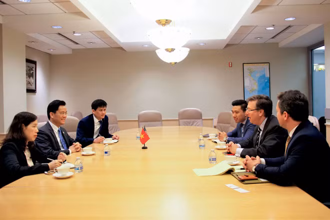 US firms eye stronger investment cooperation in Vietnam ảnh 1