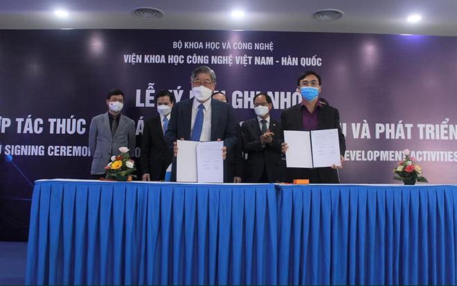 Vietnam-RoK jointly-founded institute promotes R&D in biotechnology ảnh 2