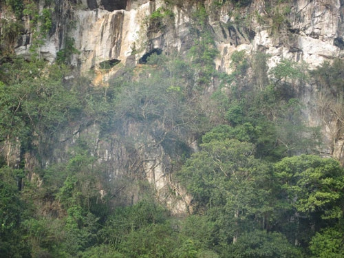 Efforts made to seek UNESCO’s recognition for Con Moong Cave ảnh 1
