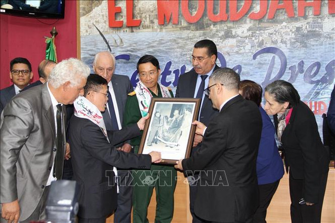 Dien Bien Phu Victory celebrated in Algeria ảnh 1